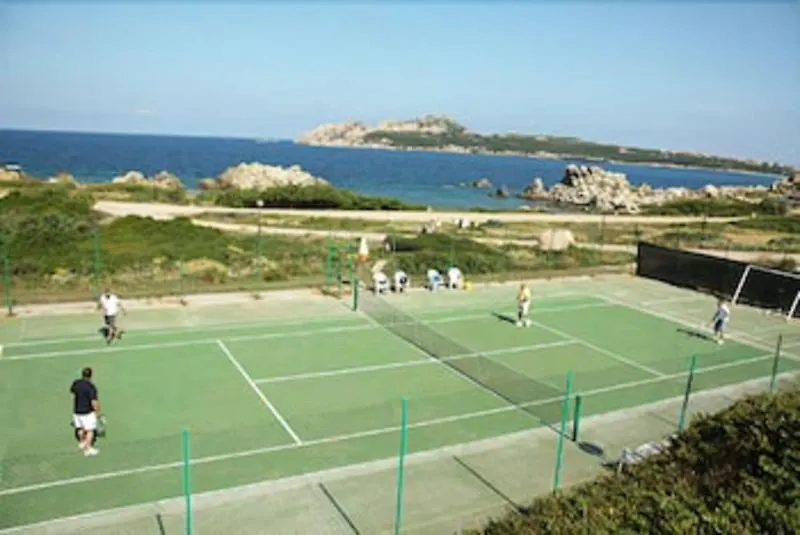 Rezort Hotel Mangia'S Santa Teresa Sardinia, Curio Collection By Hilton Santa Teresa Gallura